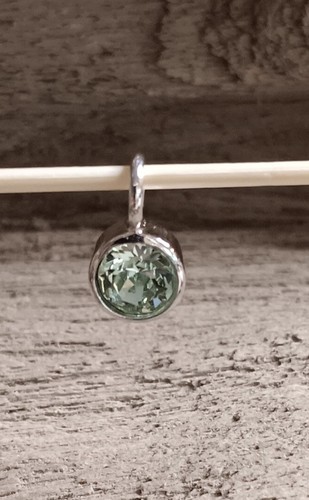 Silver tone green - silver,