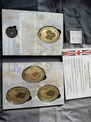 Coin set with gold - with,