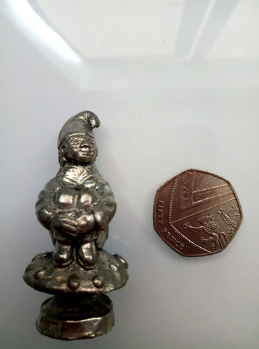 Elf toadstool small pewter - elf,