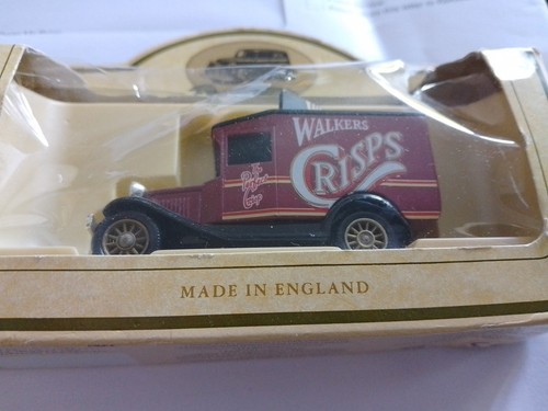 Walkers crisps diecast model - crisps,
