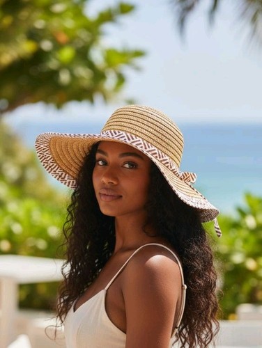 Ladies straw hat with - straw,
