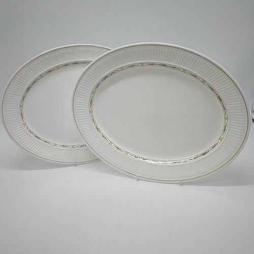 Wedgwood insignia oval - "insignia",