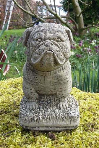 Stone garden british - 🇬🇧stone,