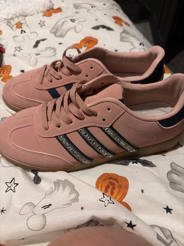 Love lemonade trainers size - love,