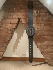 Maxi Swatch pinstripe edition