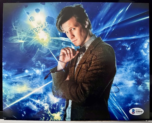Matt smith signed - signed, 8x10