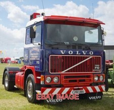 PHOTO  C390BBU VOLVO F10