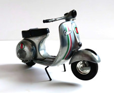 Xonex 1:12 Rally Vespa Silver