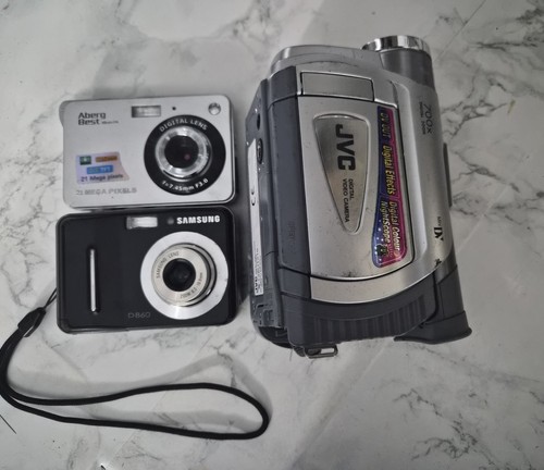 Job lot untested cameras - job, 3