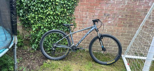 Carrera valour wheelie - valour, bike
