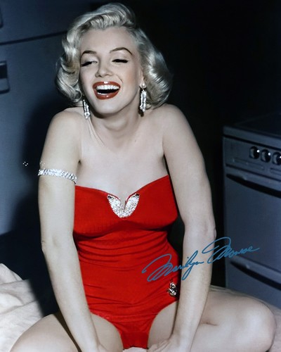 Marilyn monroe autograph - marilyn,