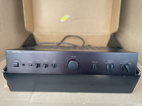 Rotel 930ax integrated - rotel,