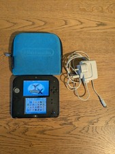 Nintendo 2DS Black & Blue
