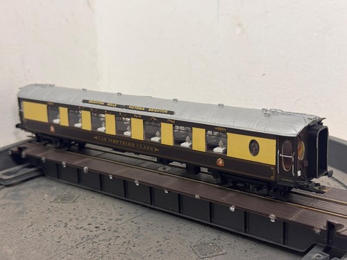 Hornby r4513 brighton - hornby, belle