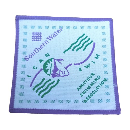 Can swim swimming - i,