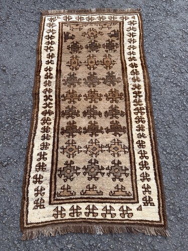 Traditional vintage afghan - traditional,