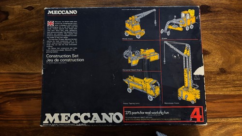 Meccano set 275 parts - set, no