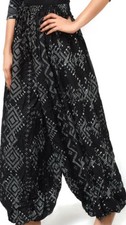BLACK AND SILVER ASSUIT PRINT
