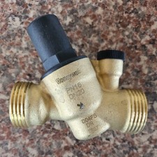 HONEYWELL Pressure Reducing Valve PN16 DN15 D04FS DR 3.0 Bar (Dual Thread) BN