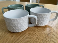 Dartington stoneware textured