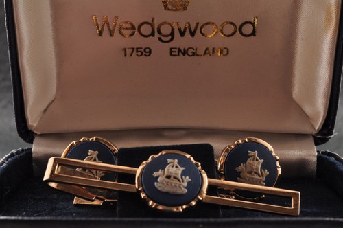 Near mint wedgwood stratton - near, "wedgwood