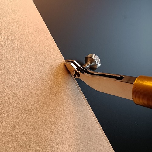Quality adjustable creaser - adjustable,