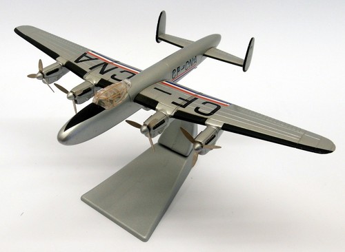Corgi 144 scale 47401 avro - corgi,