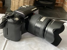 OLYMPUS EVOLT E-300  8MP Digital SLR Camera with 14-45mm Lens +ANTLER Camera bag