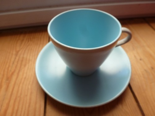 Poole pottery twintone sky - poole,