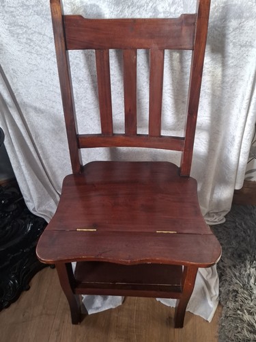 Metamorphic chair library - metamorphic,