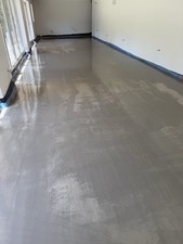 Liquid floor screed north - floor, west