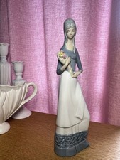Porcelanas Miquel Requena