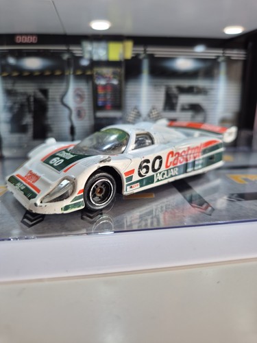Corgi castrol jaguar xjr9 - corgi,