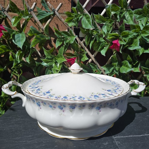 Vintage royal albert - royal, memory