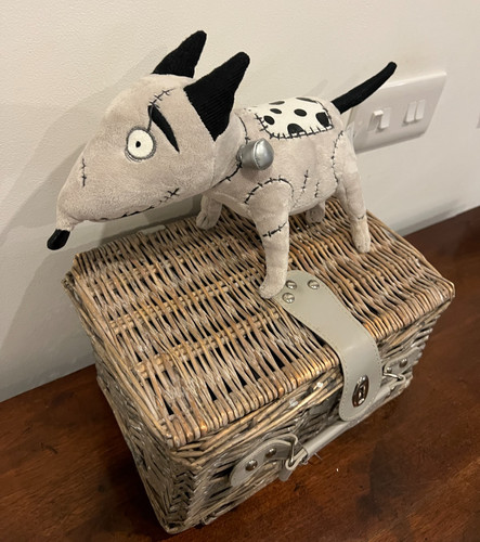 Disney store frankenweenie - store,