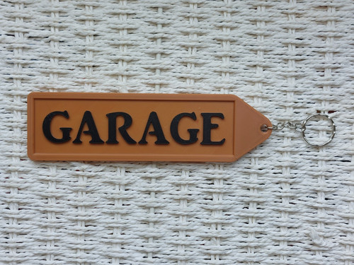 Garage keys keyring man cave - garage,