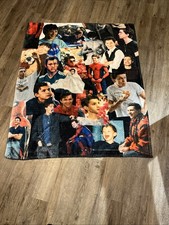 Tom Holland Small Throw Lap