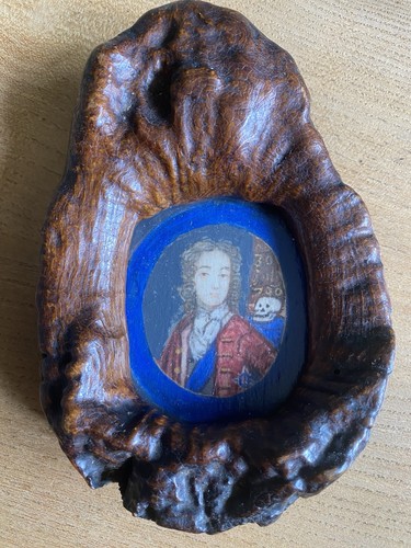 Burr elm framed prince - elm,