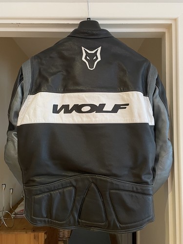 Wolf piece bike leathers - 2,
