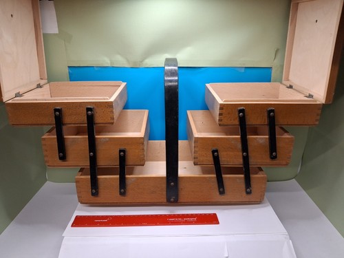 Retro wooden craft - sewing, box