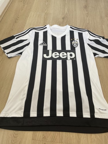 Juventus 2015 home football - 2015/16,