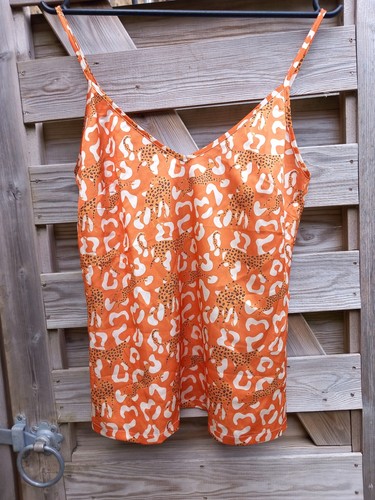 Orange white leopard - white,