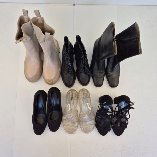Shoe bundle size 5 - size, heels