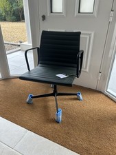 Vitra Aluminium Chair EA 108