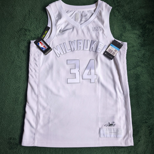 Nike giannis antetokounmpo - nike,