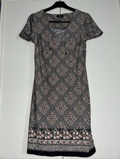 F&F Ladies Floral Tea Formal Dress Size 6 Flattering Occasion Tunic Style