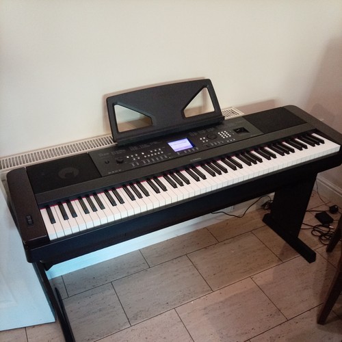 Yamaha dgx 650 keyboard - yamaha, /