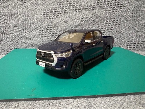 Toyota hilux color - toyota, sample