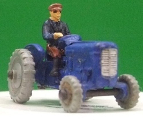 Dinky dublo tractor - dinky,