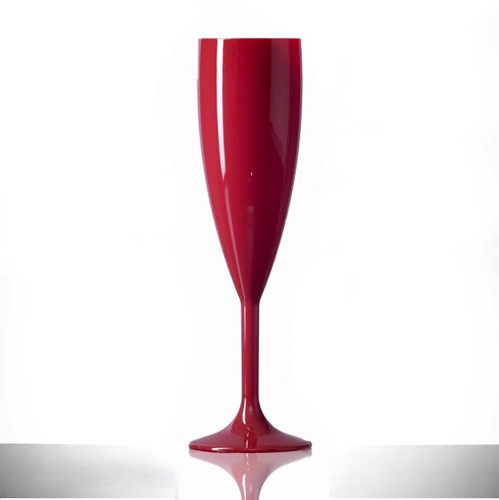 Red plastic champagne flutes - red,